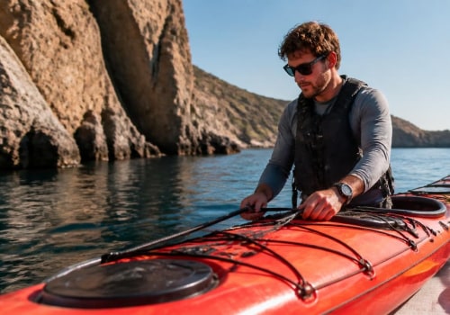 Regole e consigli per l'uso delle attrezzature da kayak durante le gite in barca
